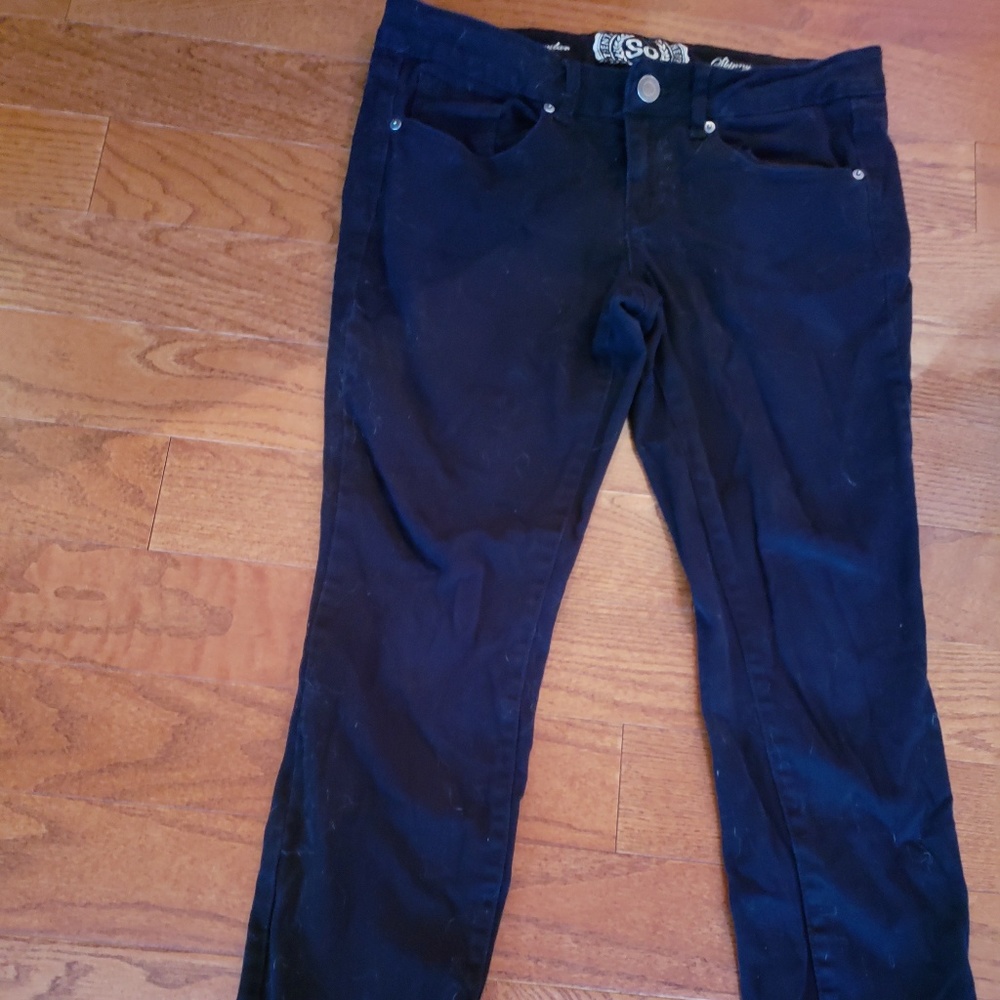 SO junior's skinny jeans